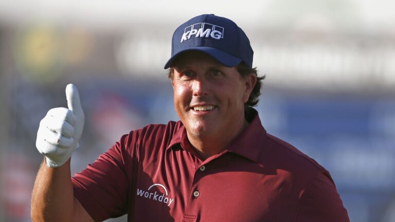 Phil Mickelson obviously would be such an interesting experience I feel like to play a round with him,” the golf influencer, who played collegiately at San Diego State, told SI’s Claudette Montana on Super Bowl Radio Row.